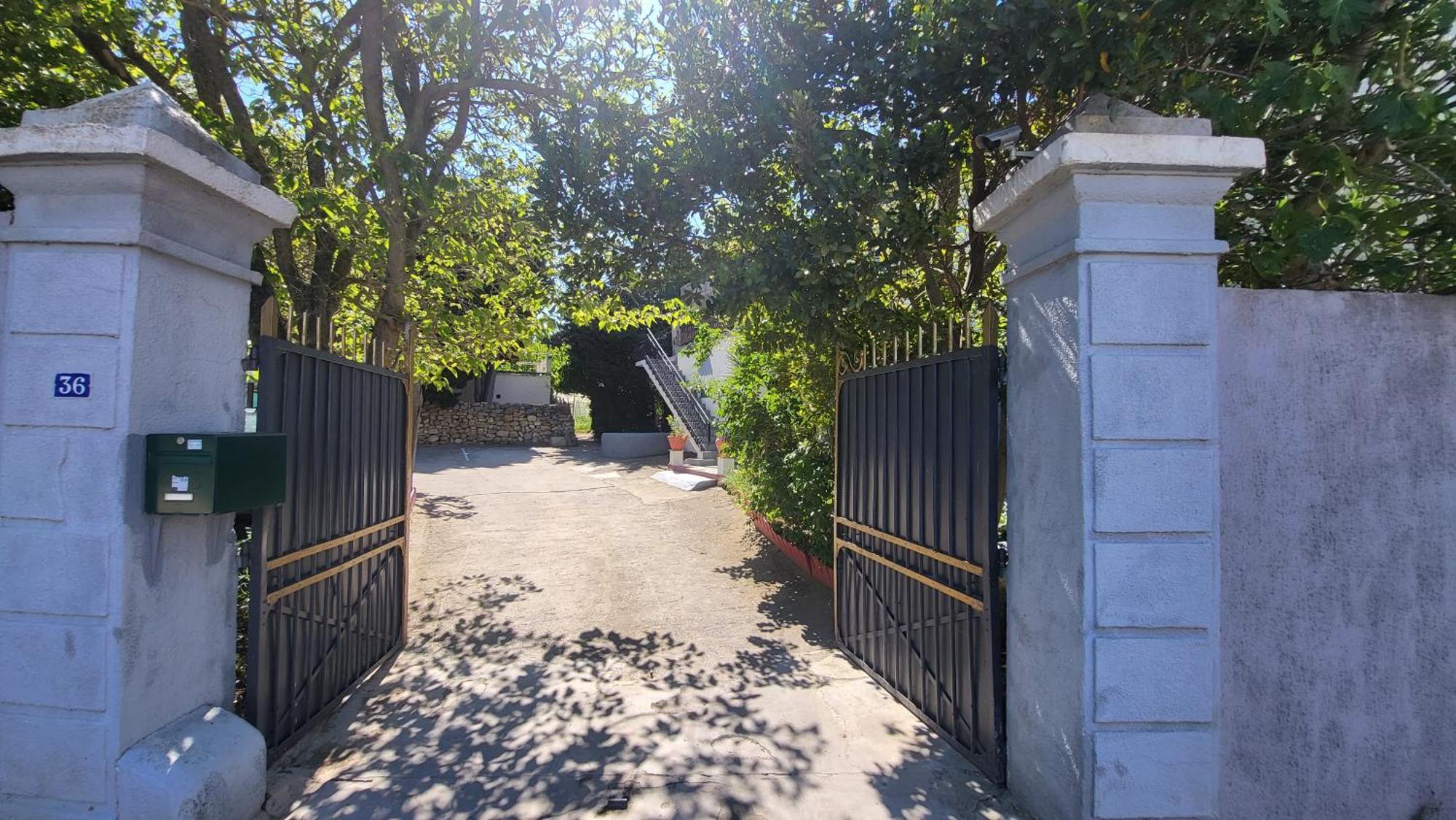 Bel Appartement Vinassan Buitenkant foto